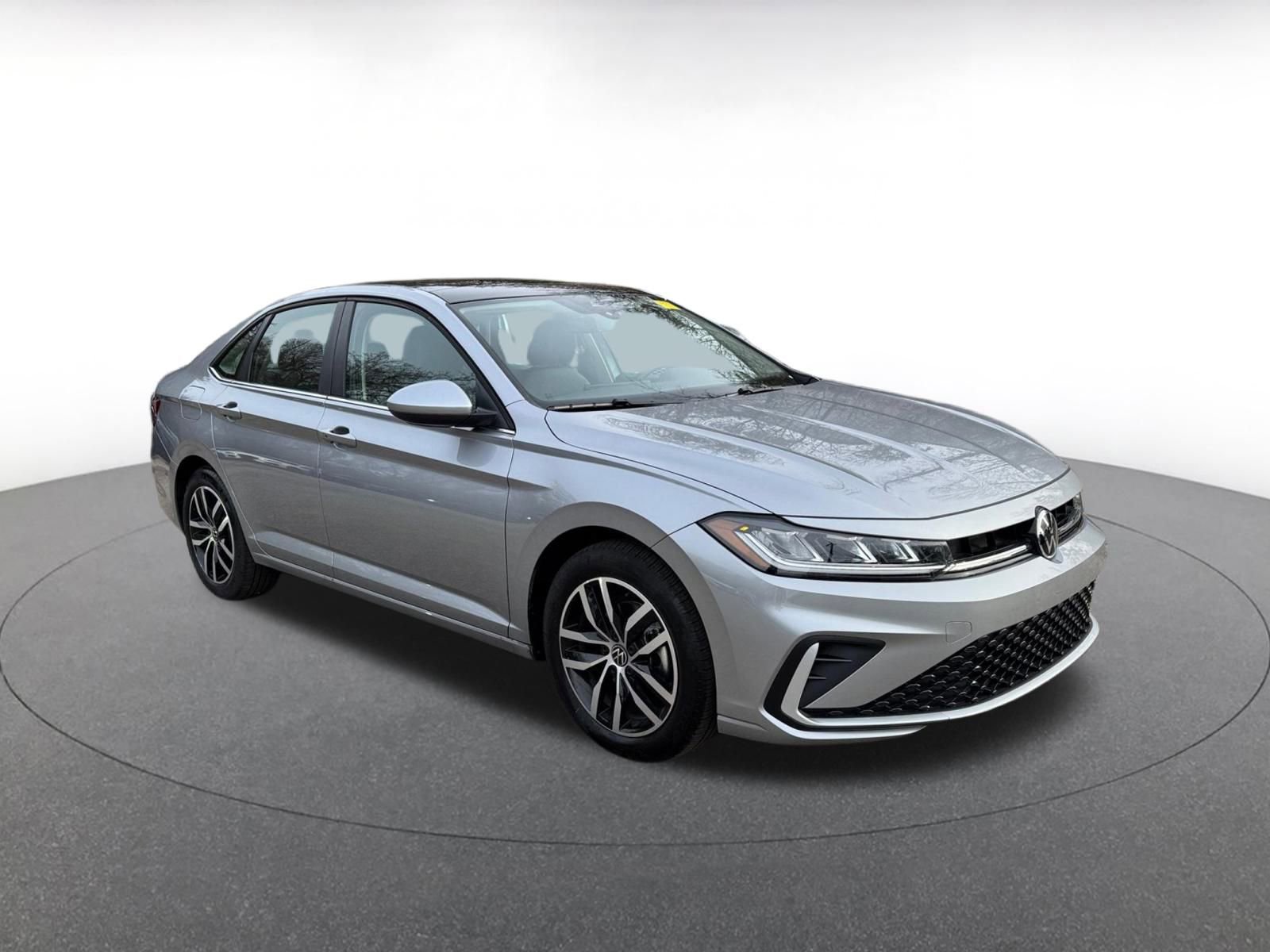 Used 2025 Volkswagen Jetta SE