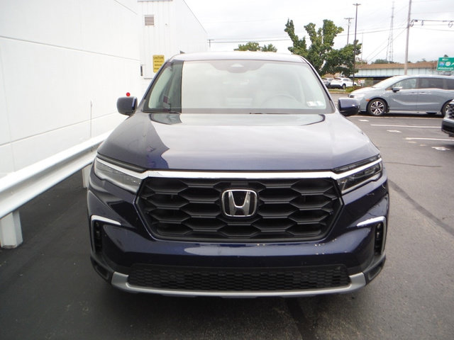 Used 2023 Honda Pilot EX-L image 3