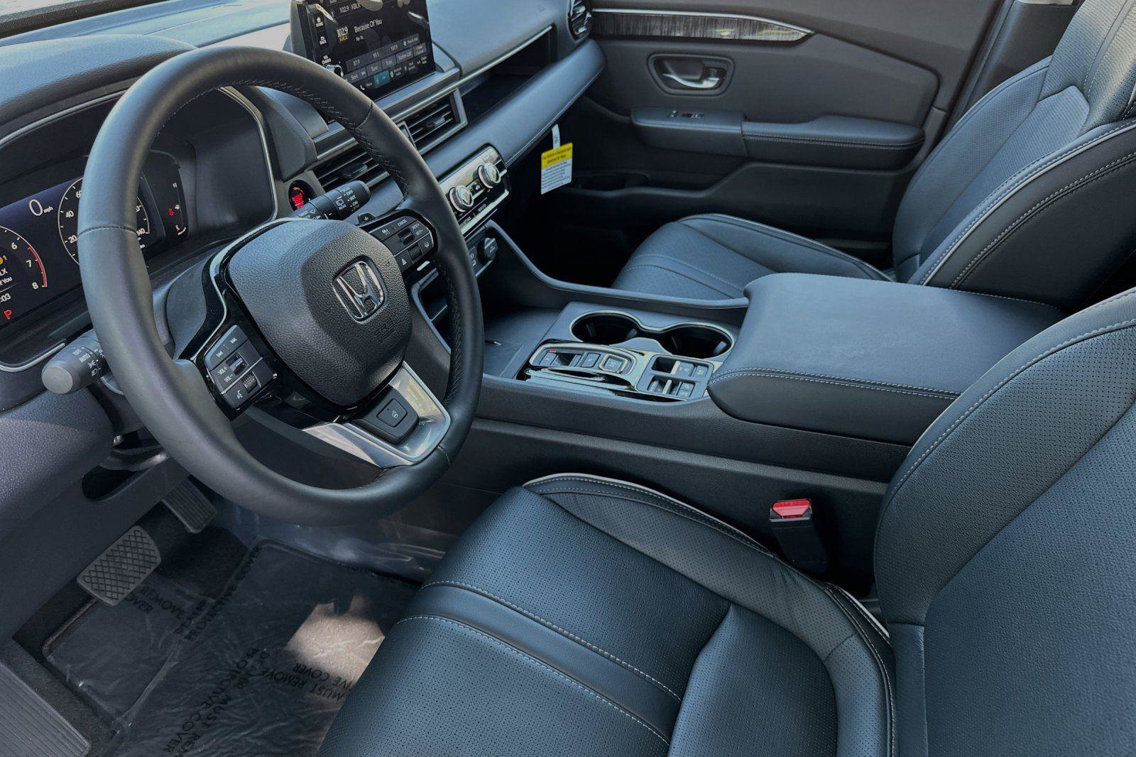 New 2025 Honda Pilot Elite image 9