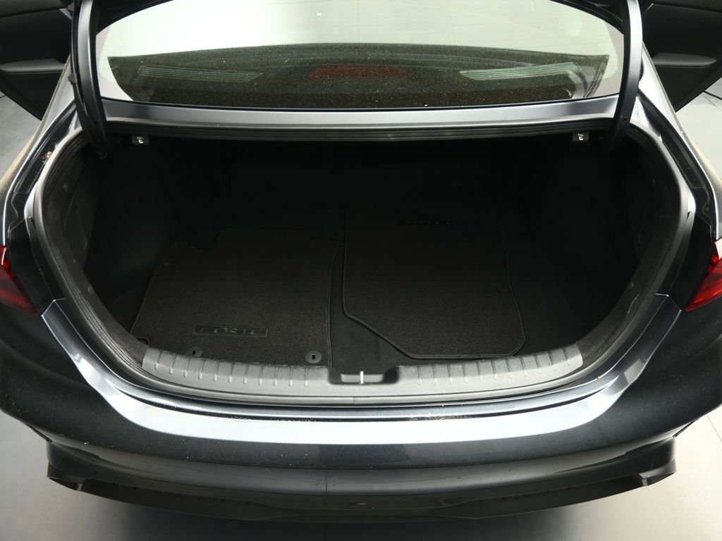 Certified 2024 Kia Forte LXS w/ LXS Technology Package image 67