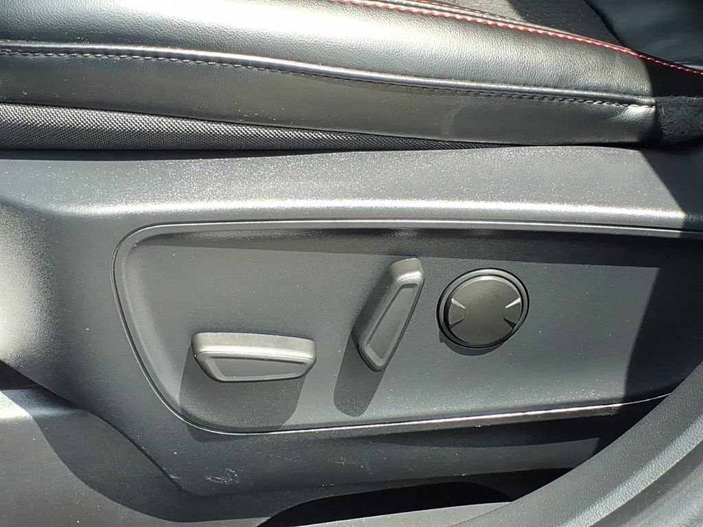 Used 2024 Ford Escape ST-Line w/ Tech Pack #1 AWD/4WD image 12