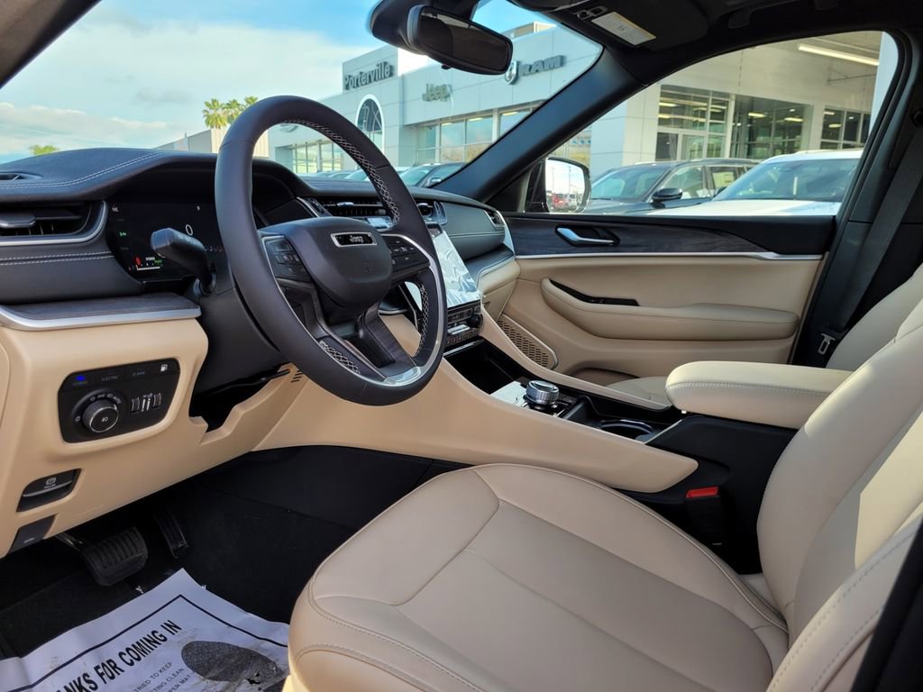 New 2024 Jeep Grand Cherokee Limited 4xe image 10