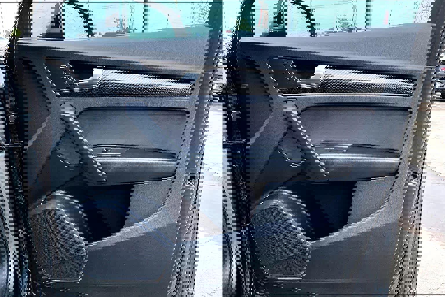 Used 2022 Audi SQ5 Premium image 23