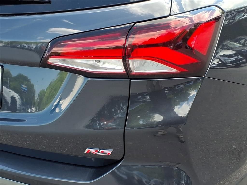 Used 2022 Chevrolet Equinox RS FWD image 9