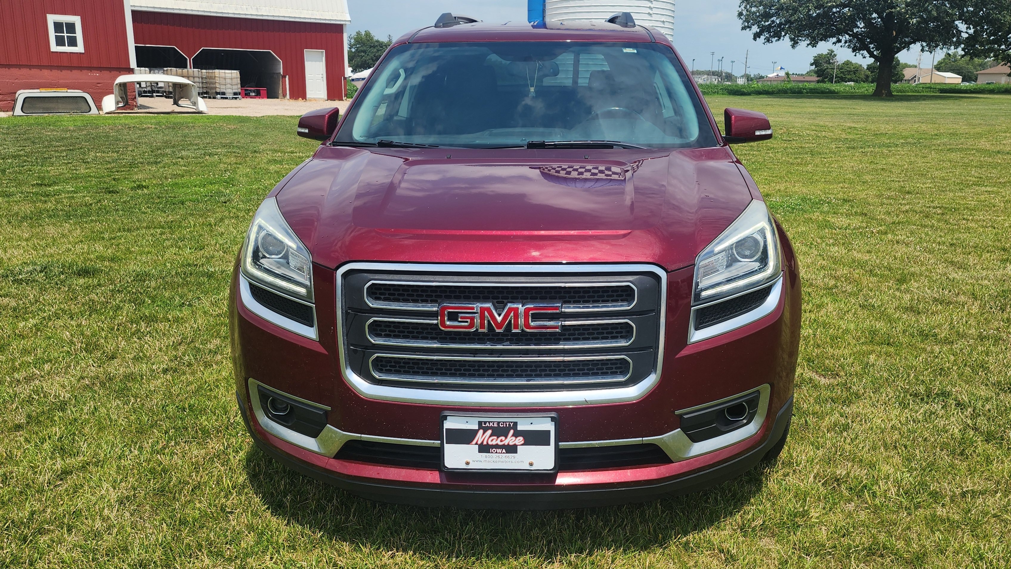Used 2016 GMC Acadia SLT AWD/4WD image 2