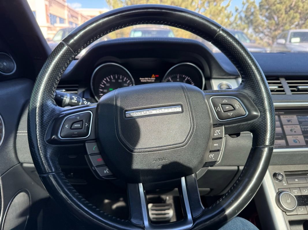 Used 2014 Land Rover Range Rover Evoque Dynamic image 31