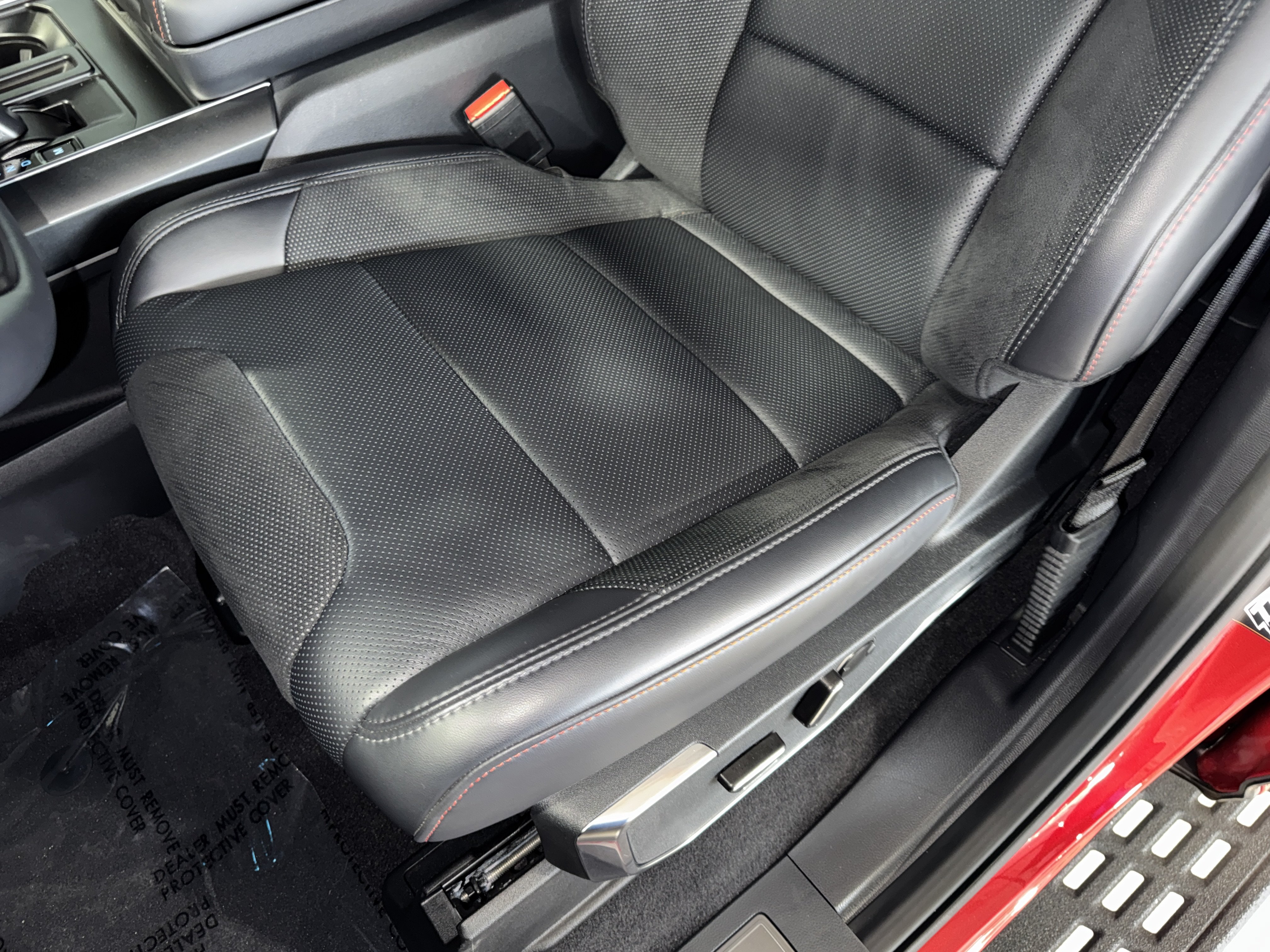 Used 2025 Ford F150 Raptor AWD/4WD image 32