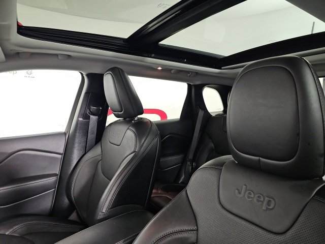 Certified 2022 Jeep Cherokee Limited image 9