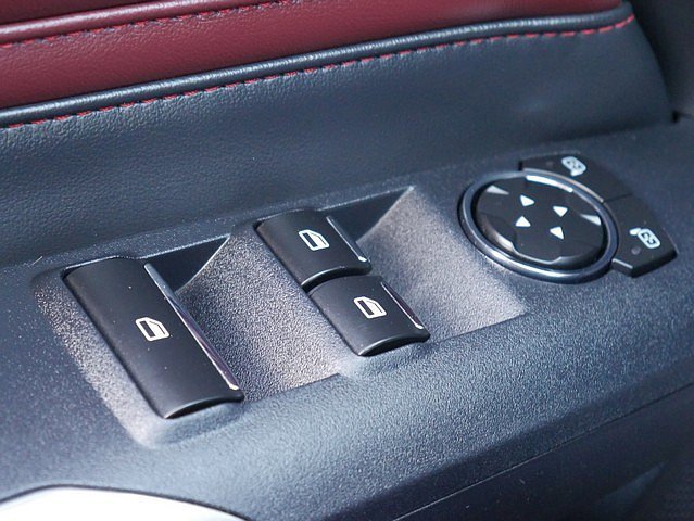 Used 2024 Ford Mustang GT Premium image 23