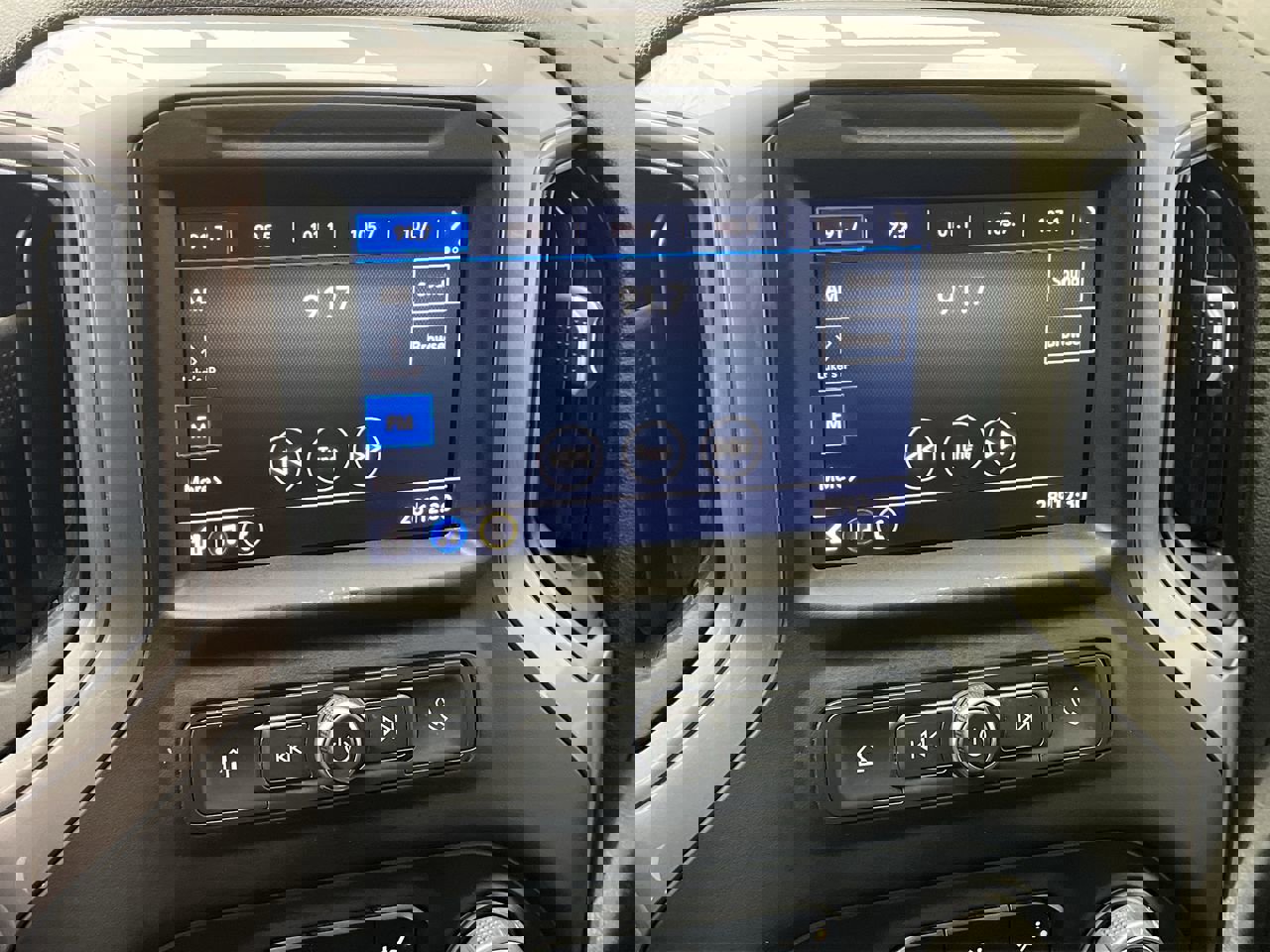 Used 2020 Chevrolet Silverado 1500 W/T w/ WT Value Package image 15