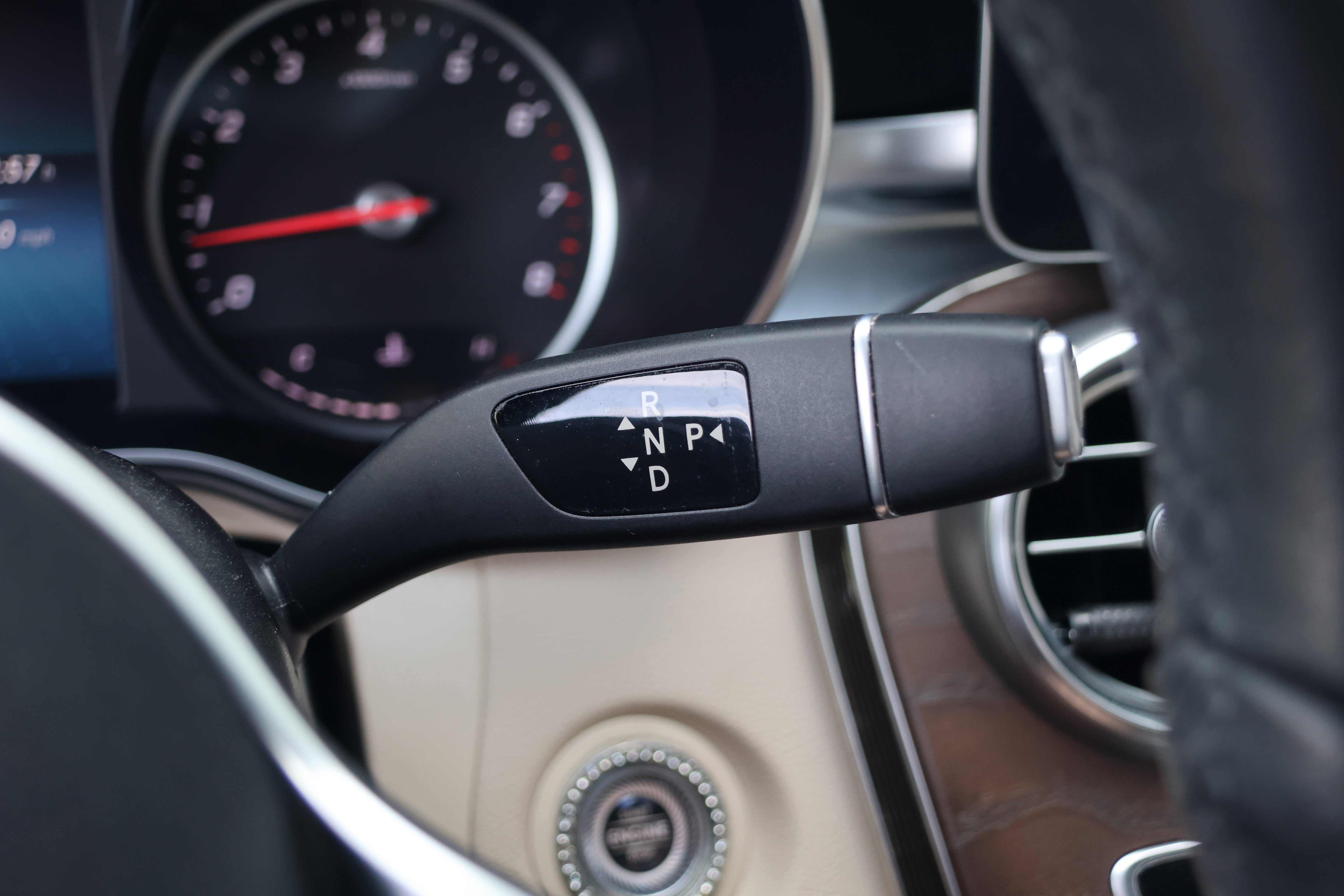 Used 2019 Mercedes-Benz C 300 Sedan image 24