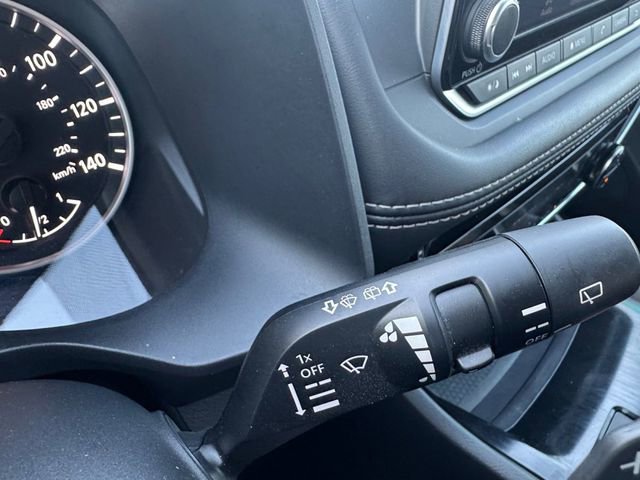 Used 2023 Nissan Rogue SV image 12