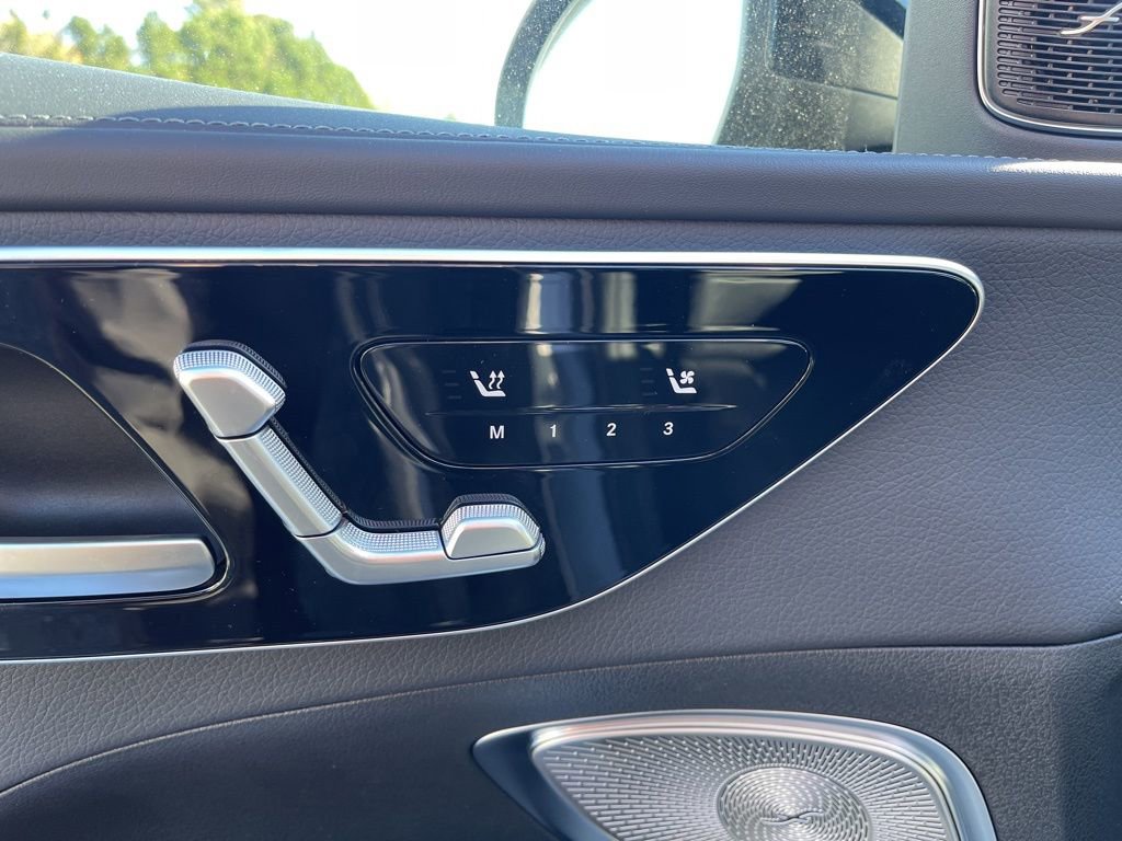 New 2025 Mercedes-Benz C 300 4MATIC Sedan image 20