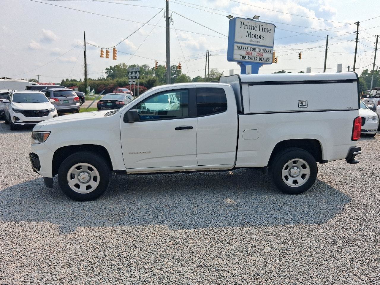 Used 2021 Chevrolet Colorado W/T w/ WT Convenience Package AWD/4WD image 2