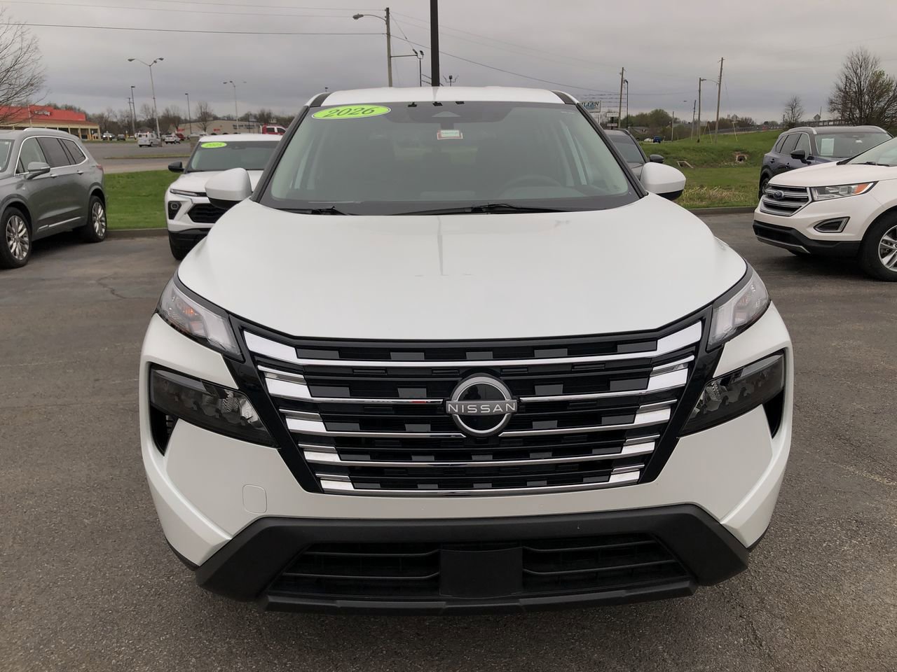 Used 2026 Nissan Rogue SV image 8