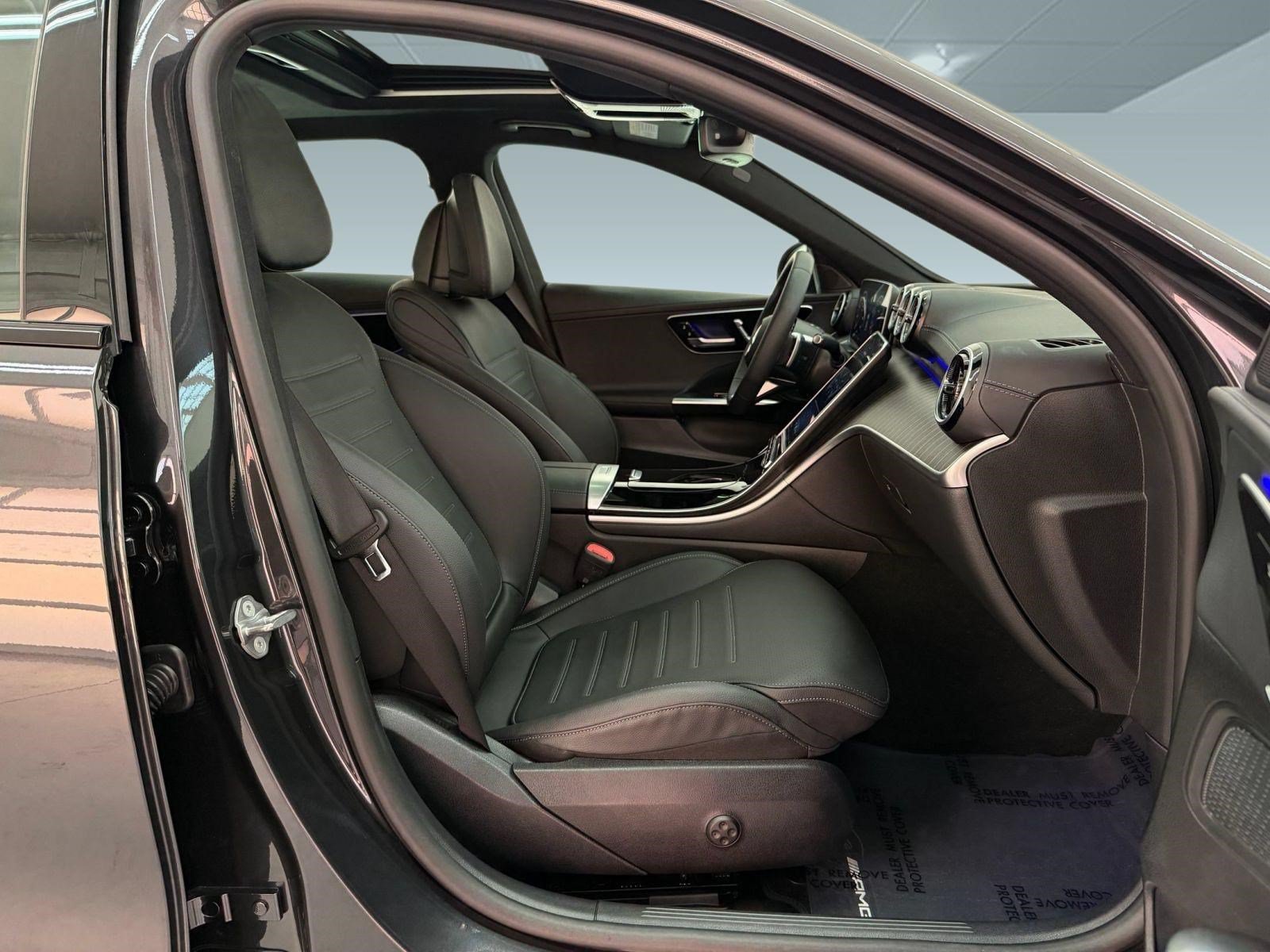 Used 2023 Mercedes-Benz C 300 4MATIC Sedan image 23