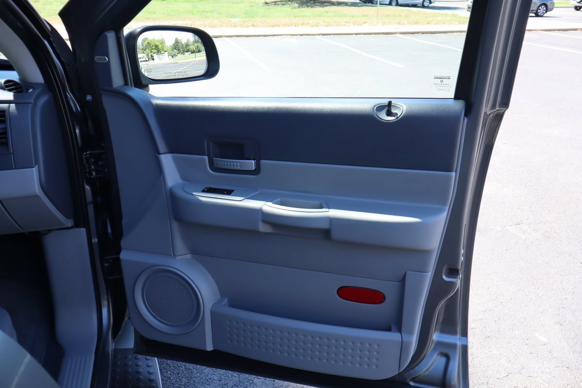 Used 2008 Dodge Durango Limited w/ Technology Group III AWD/4WD image 28