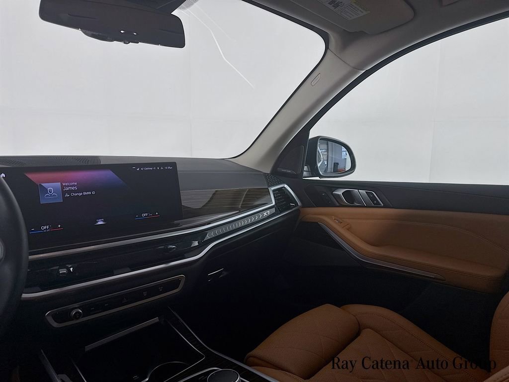 Certified 2023 BMW X7 xDrive40i w/ Premium Package image 25