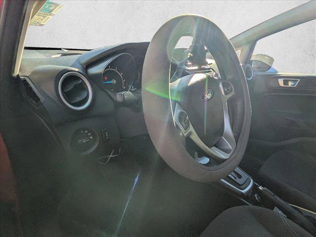 Used 2014 Ford Fiesta SE image 10