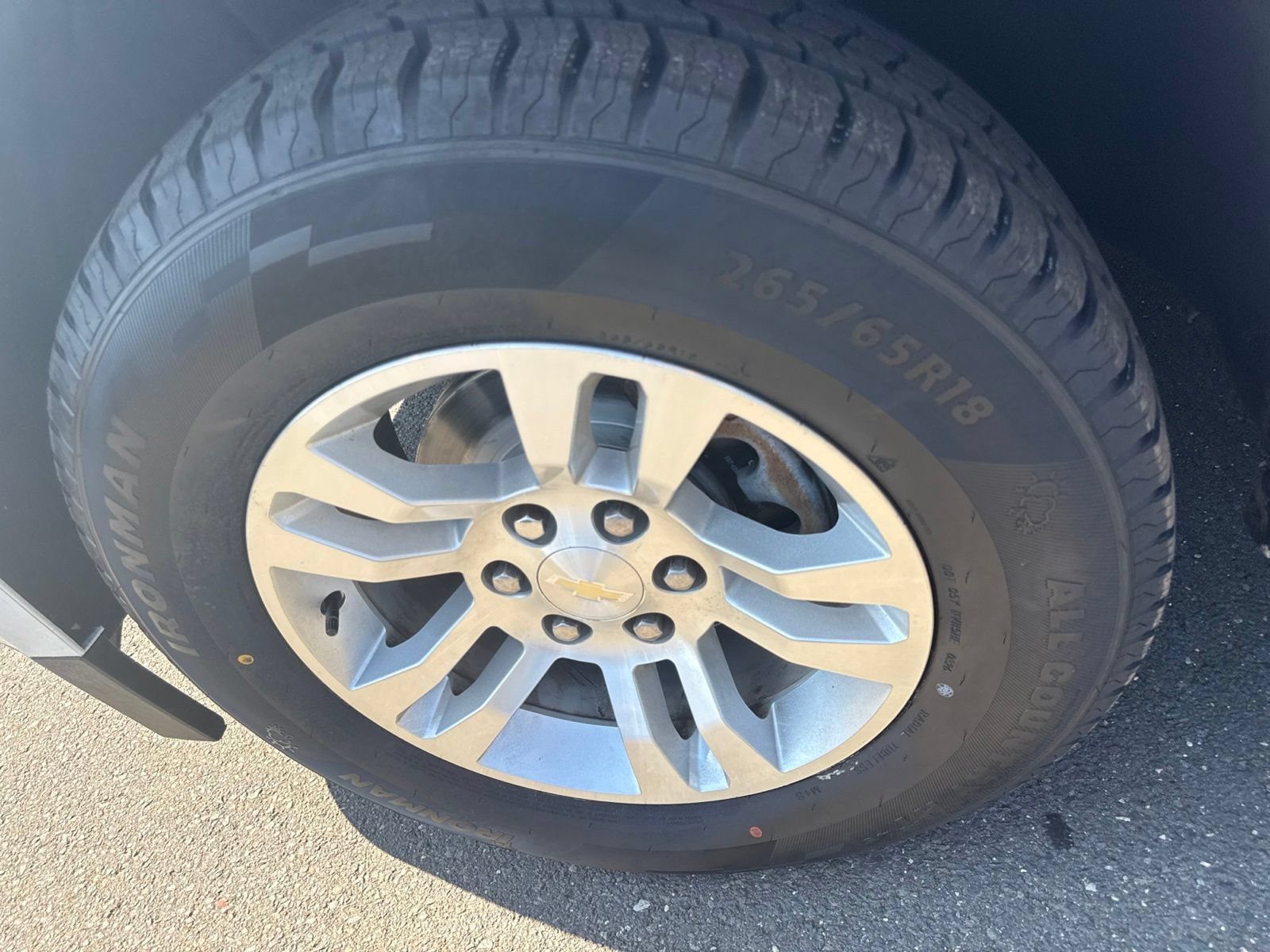 Used 2019 Chevrolet Tahoe LT w/ Luxury Package AWD/4WD image 11