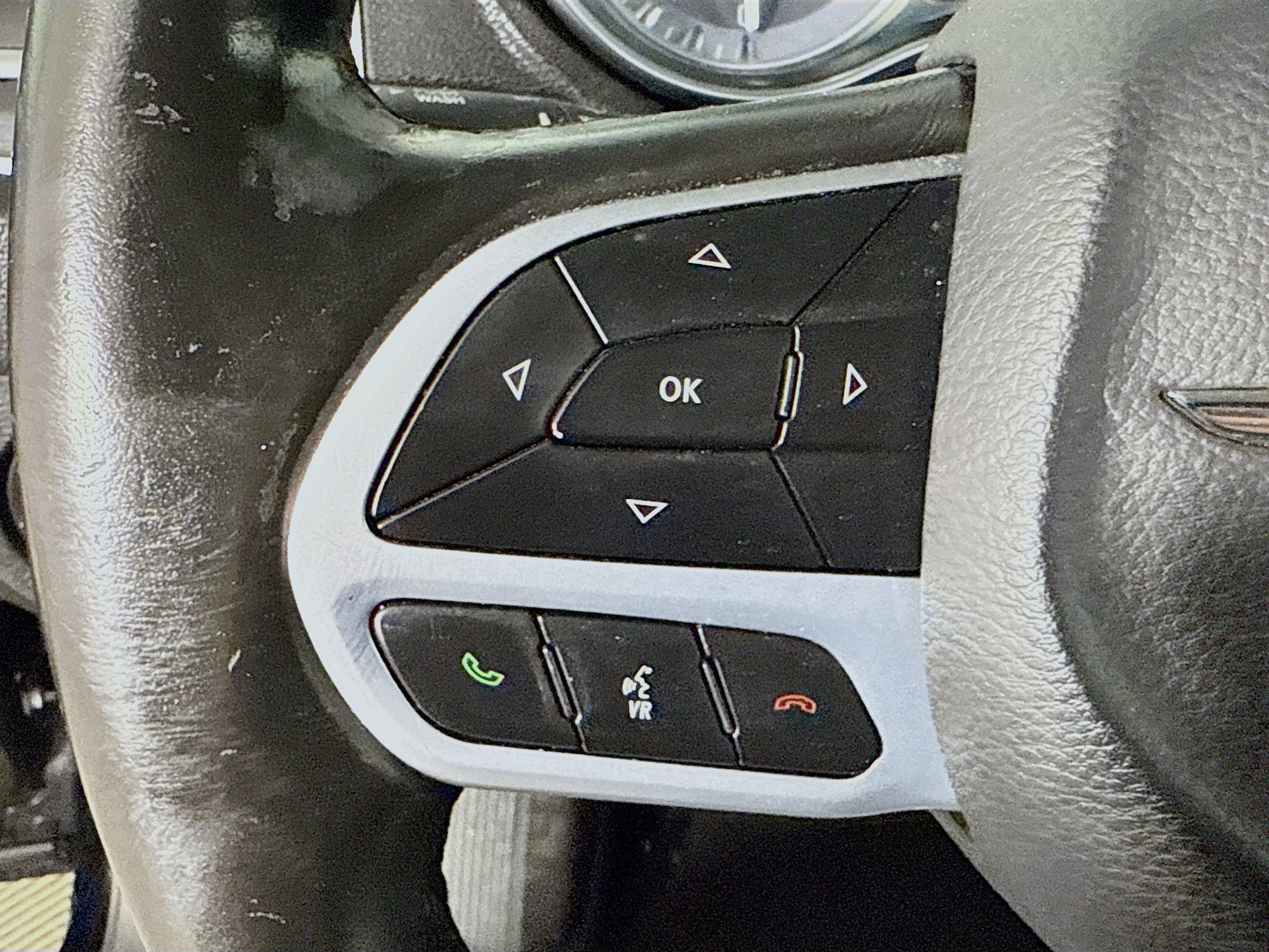 Used 2020 Chrysler 300 Touring image 14