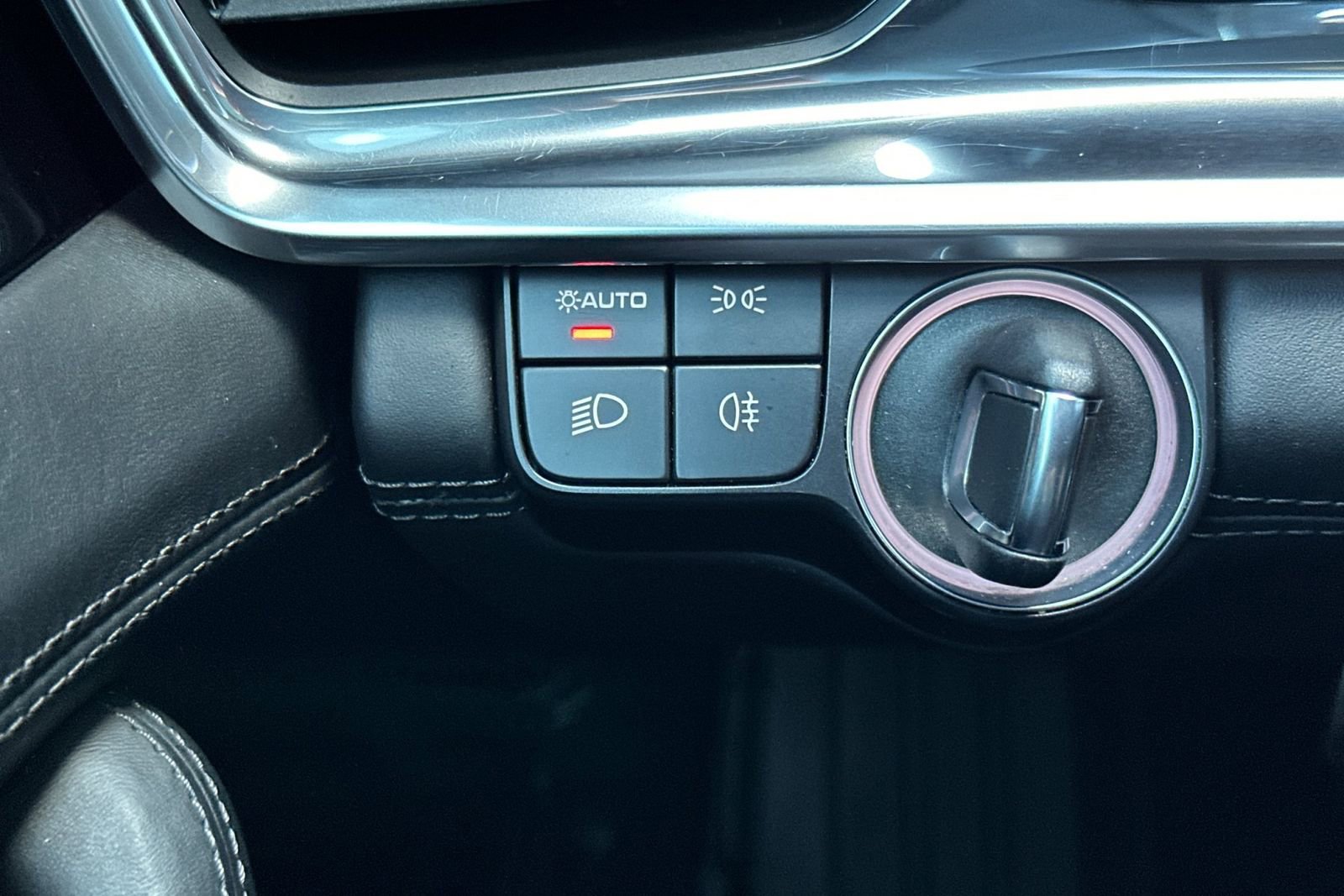 Certified 2022 Porsche Panamera 4S AWD/4WD image 33