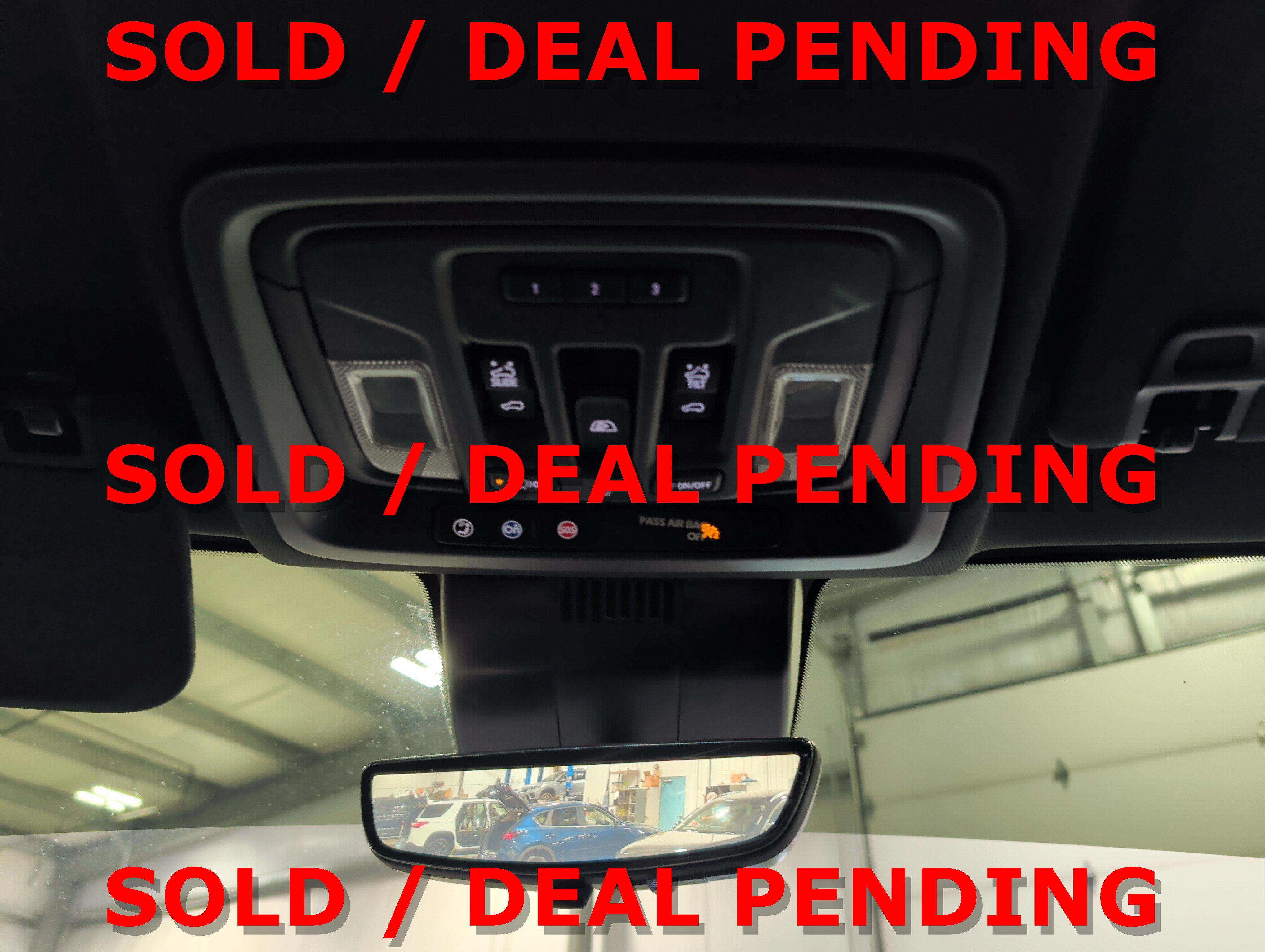 Used 2024 GMC Sierra 2500 AT4 w/ AT4 Premium Plus Package AWD/4WD image 10