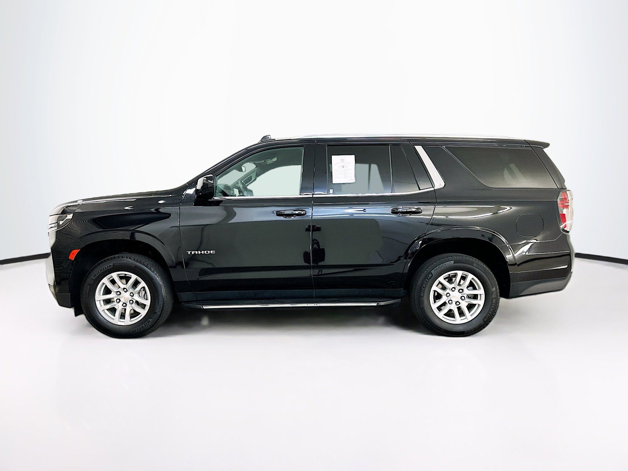 Used 2024 Chevrolet Tahoe LT image 4