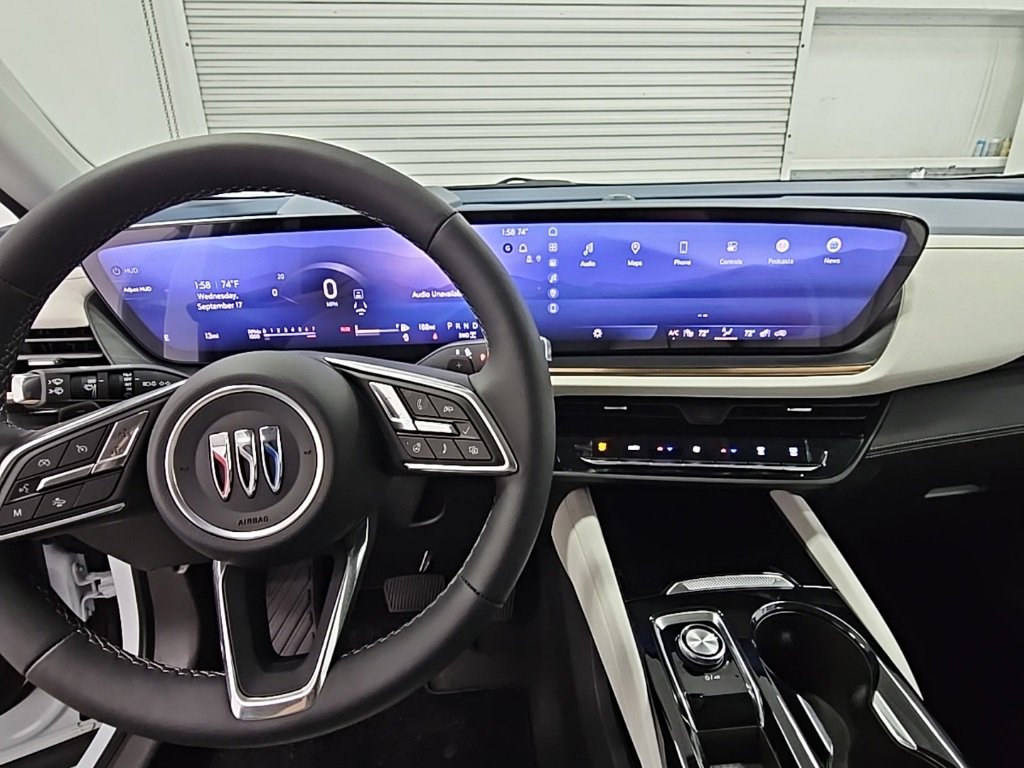 New 2025 Buick Envision Avenir image 12