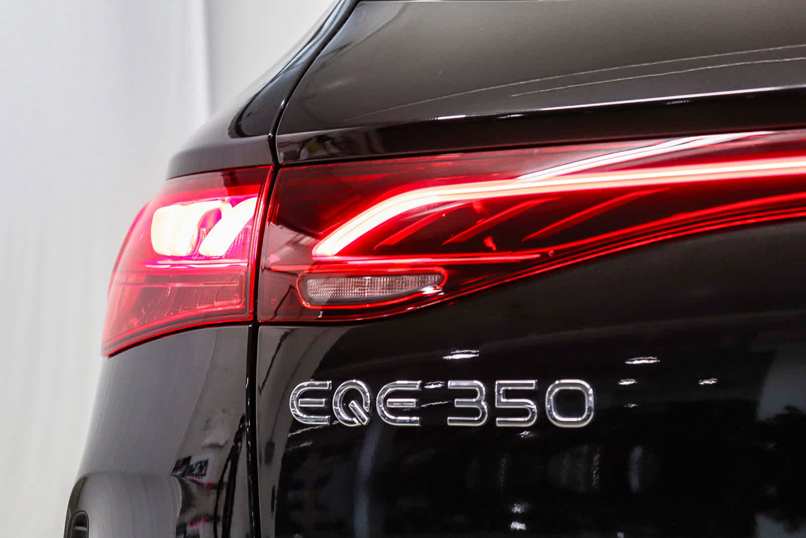 Certified 2023 Mercedes-Benz EQE 350+ 4MATIC SUV image 11