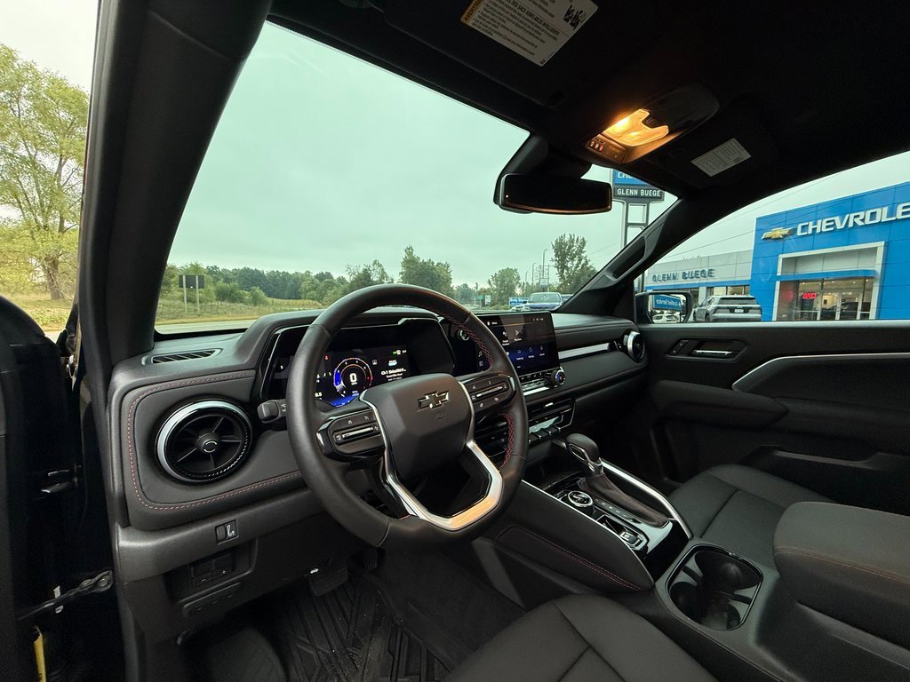 Certified 2024 Chevrolet Colorado Z71 w/ Z71 Convenience Package 2 image 14