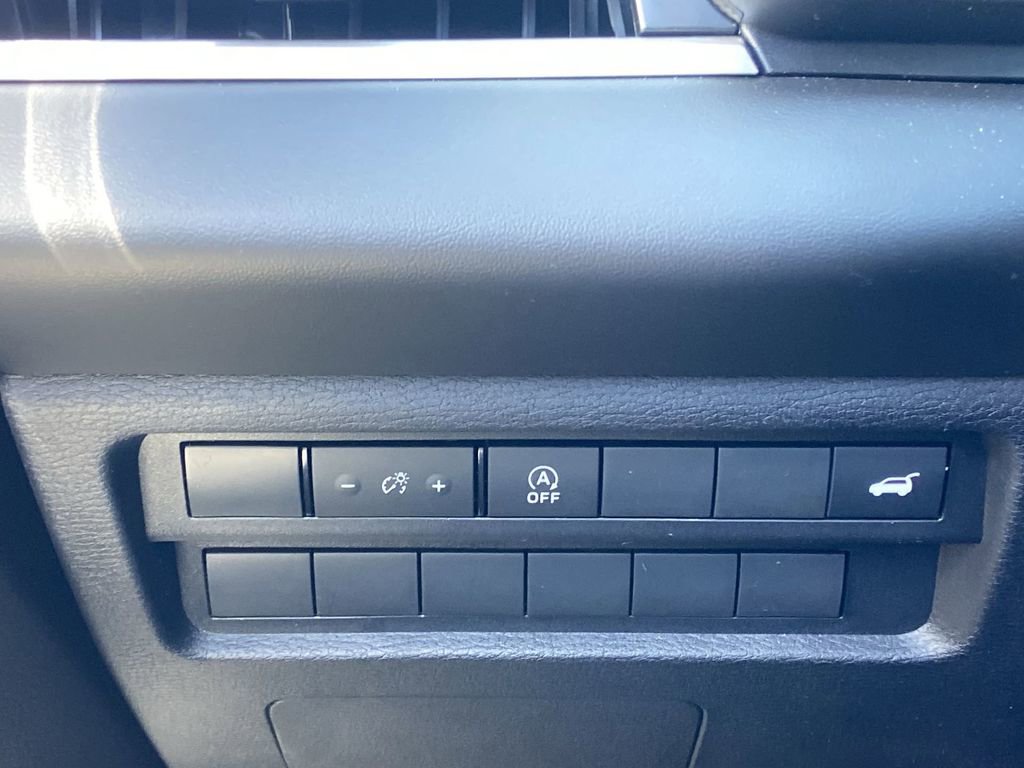 New 2026 Mitsubishi Outlander AWD image 14