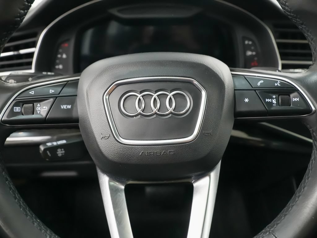 Used 2021 Audi Q7 3.0T Premium w/ Convenience Package AWD/4WD image 22