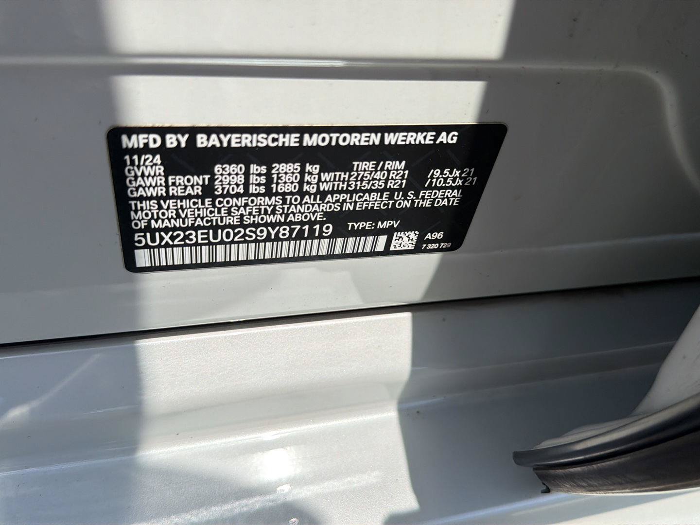 Used 2025 BMW X5 xDrive40i w/ M Sport Package AWD/4WD image 37