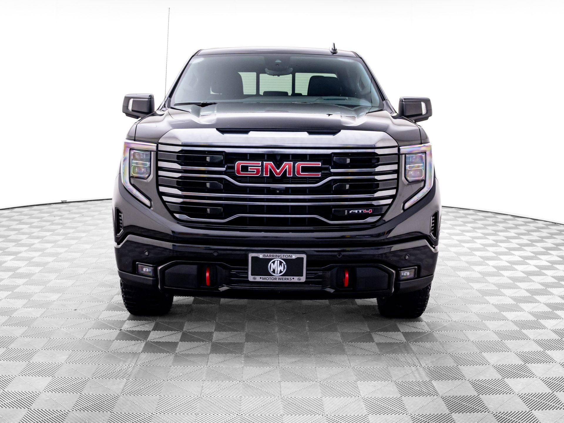 Used 2023 GMC Sierra 1500 AT4 w/ Technology Package AWD/4WD image 9
