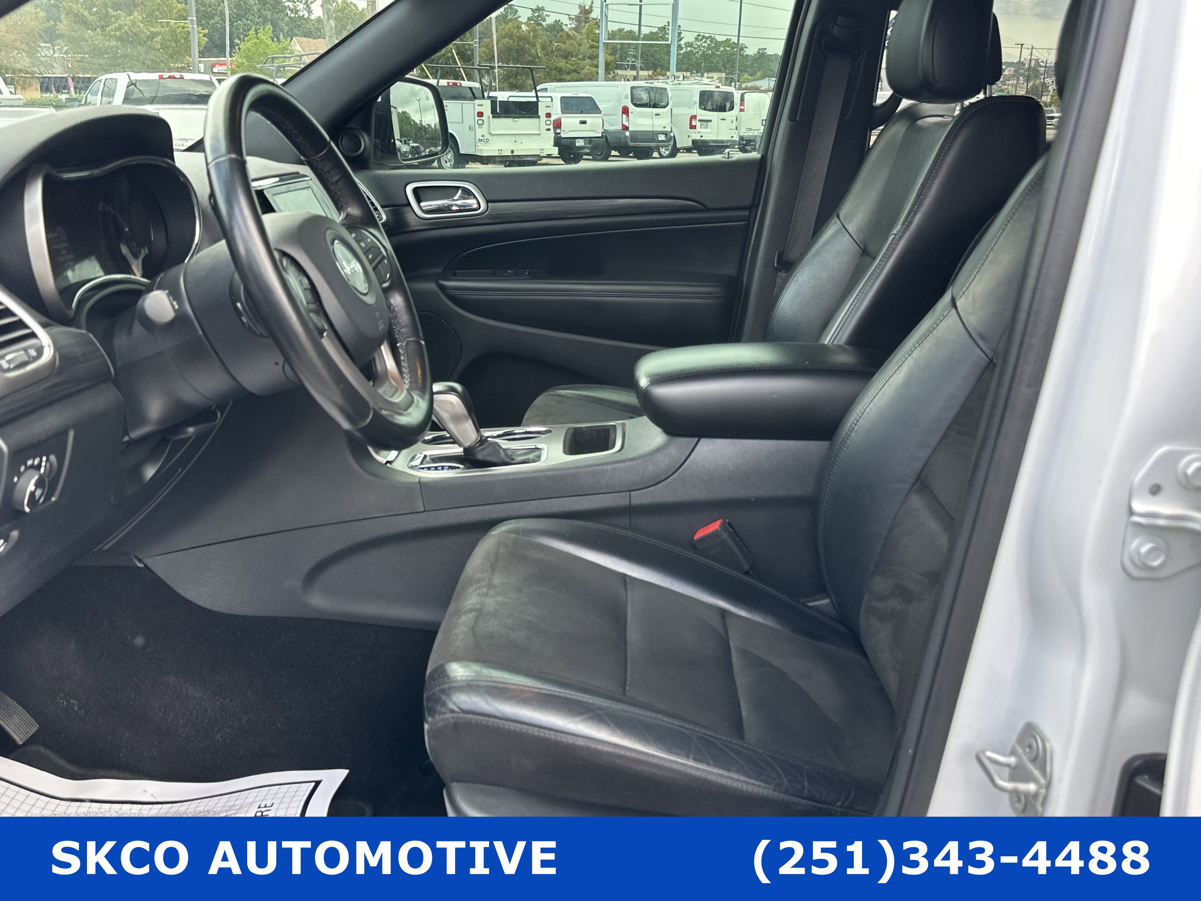 Used 2020 Jeep Grand Cherokee Altitude image 10