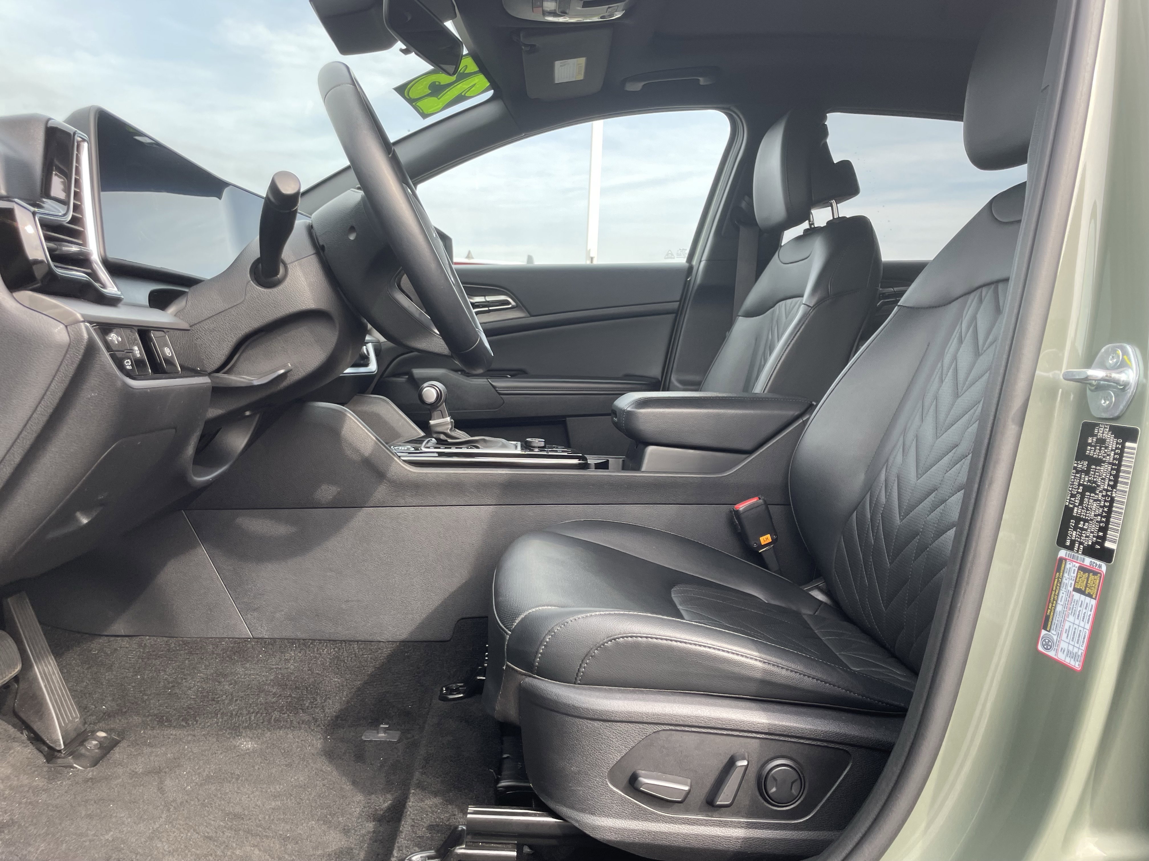 Used 2023 Kia Sportage X-Line w/ X-Line Premium Package image 12