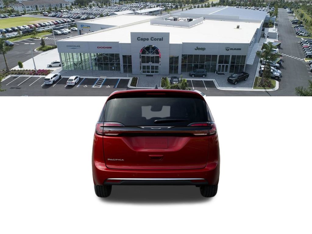 New 2027 Chrysler Pacifica Select FWD image 7