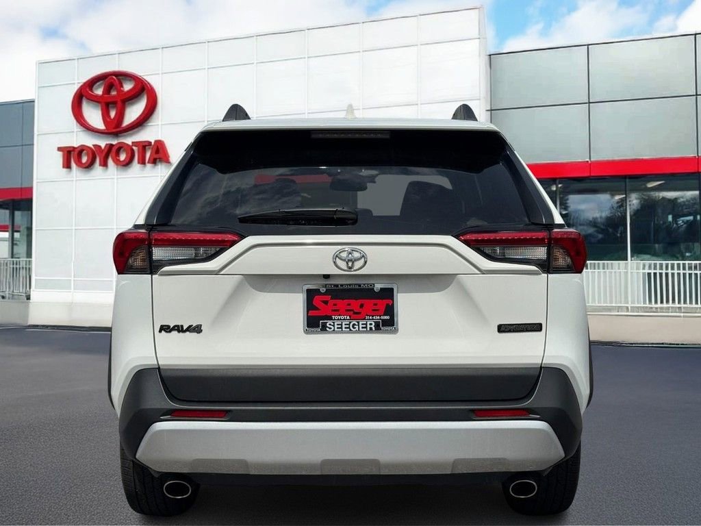 Used 2024 Toyota RAV4 Adventure AWD/4WD image 5