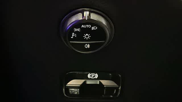 Used 2026 Mercedes-Benz GLC 300 4MATIC image 16