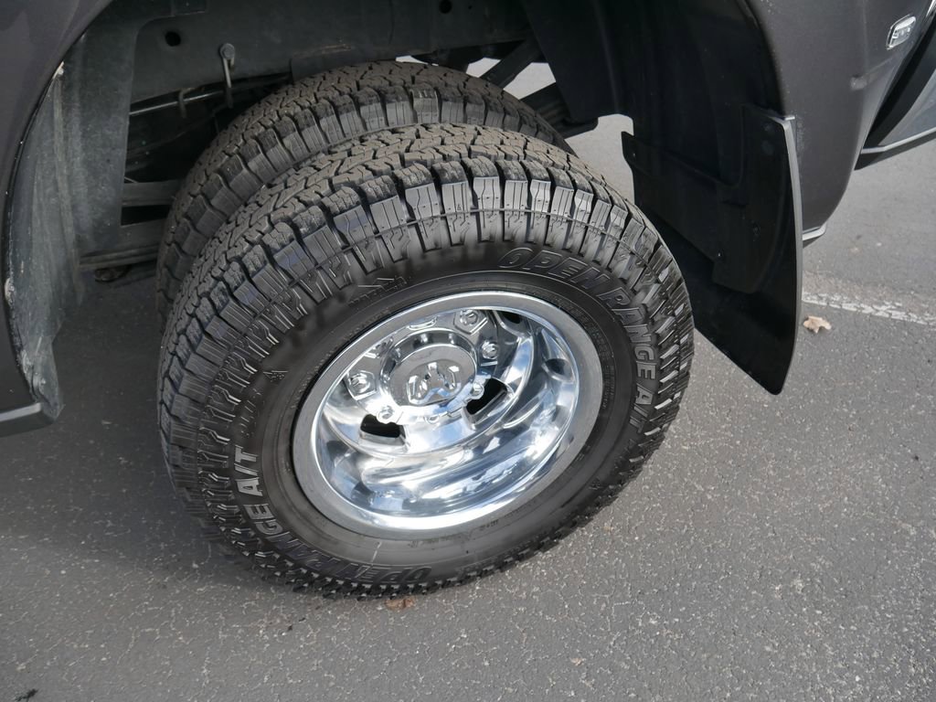 Certified 2024 RAM 3500 Tradesman w/ Chrome Appearance Group image 9