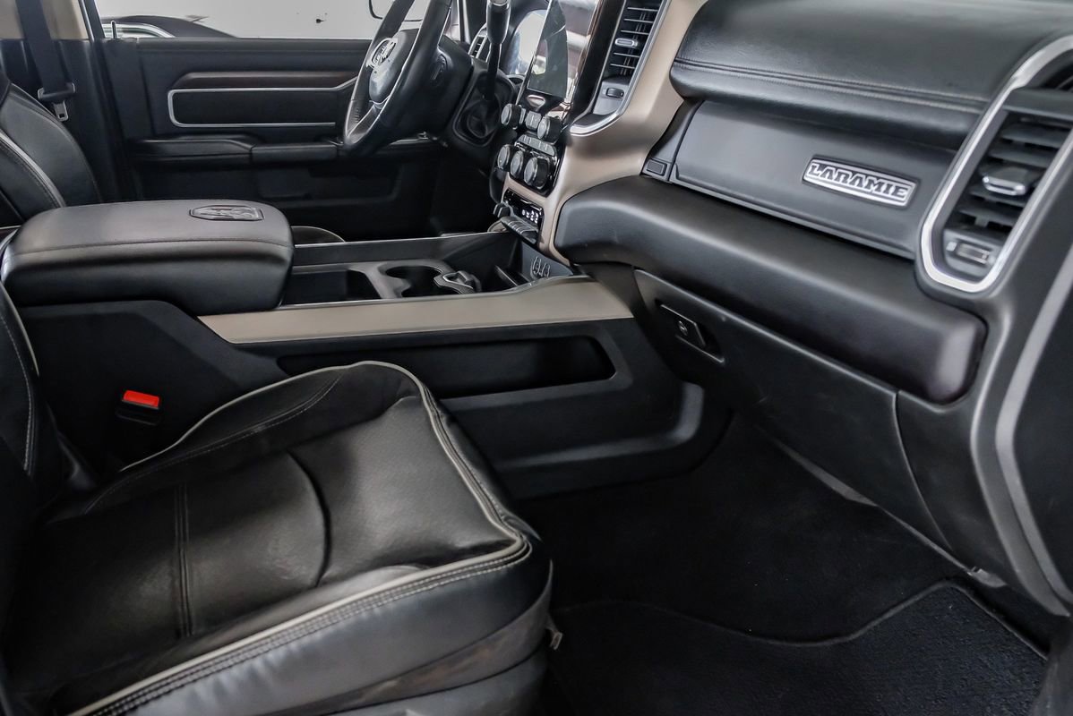Used 2022 RAM 3500 Laramie AWD/4WD image 12