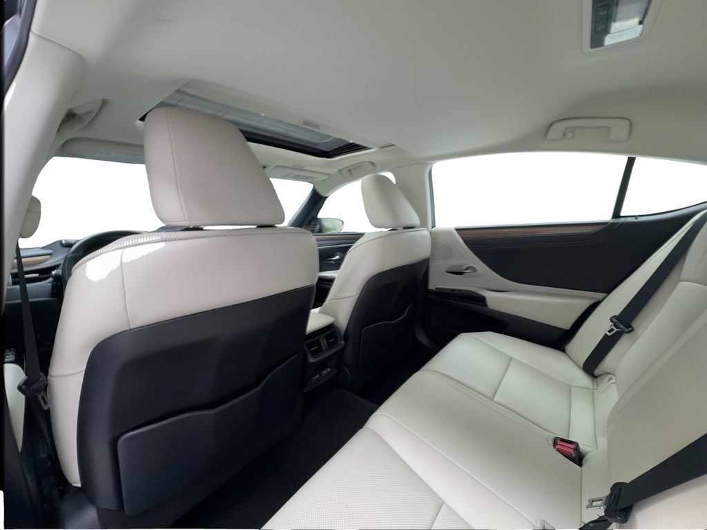 Used 2024 Lexus ES 250 w/ Premium Package AWD/4WD image 24