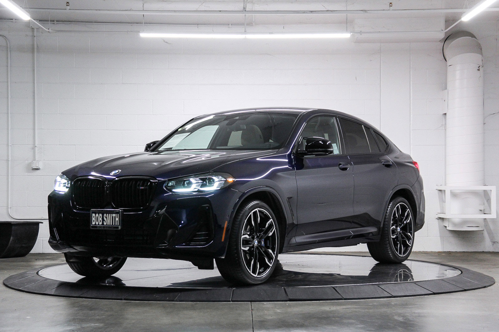 New 2025 BMW X4 M40i AWD/4WD image 3