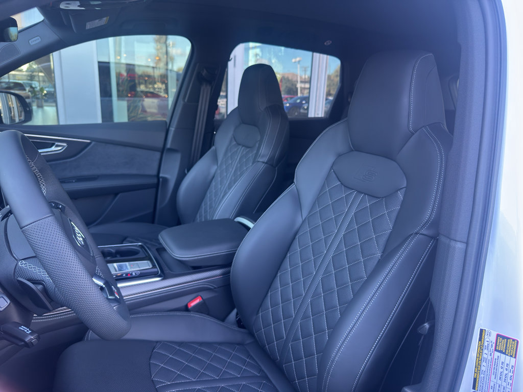 New 2026 Audi SQ7 Premium Plus image 12