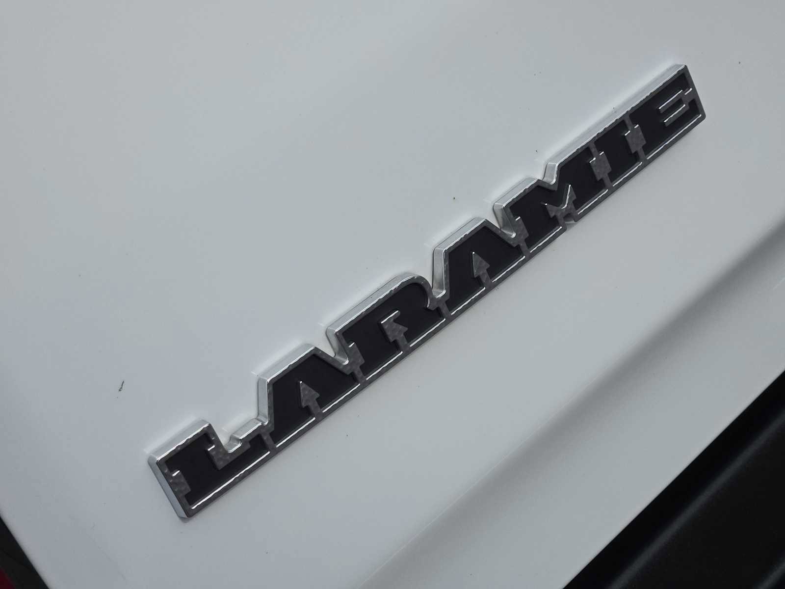 Used 2025 RAM 1500 Laramie w/ Laramie Southwest Edition image 12