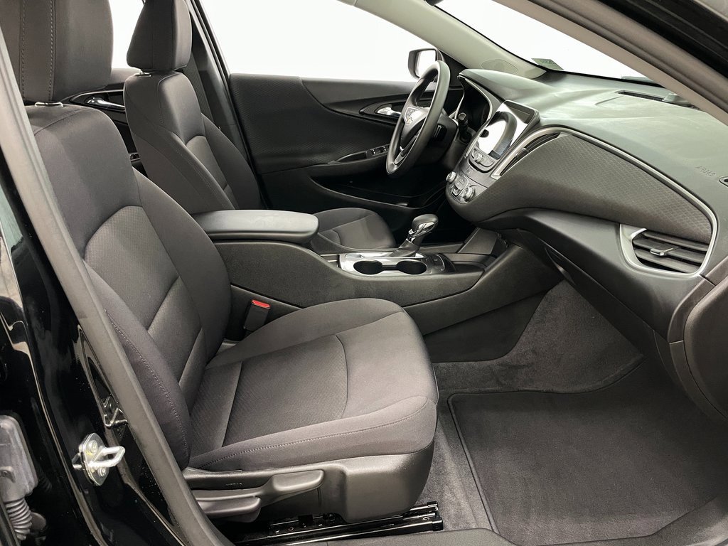 Certified 2022 Chevrolet Malibu LS image 30