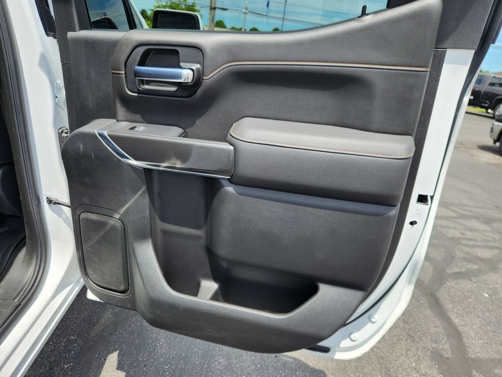 Used 2022 GMC Sierra 1500 AT4 w/ AT4 Preferred Package AWD/4WD image 14