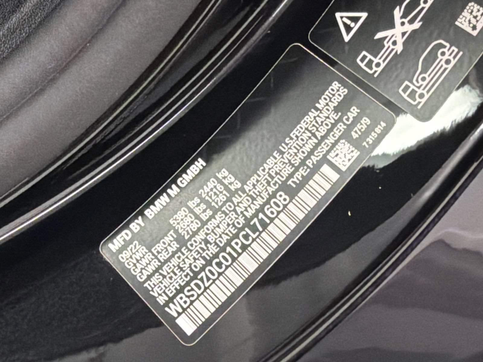 Used 2023 BMW M8 Competition w/ M Carbon Exterior Package AWD/4WD image 17