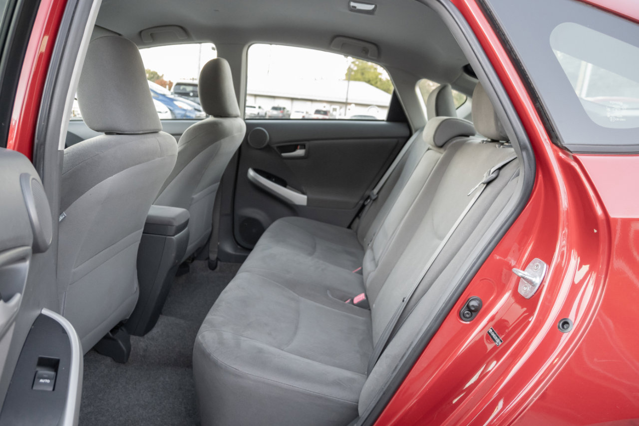 Used 2011 Toyota Prius Three image 16
